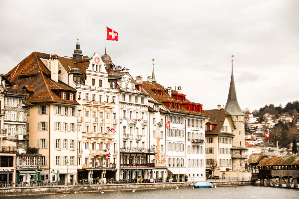 Lucerna Suica amamosviajar 09