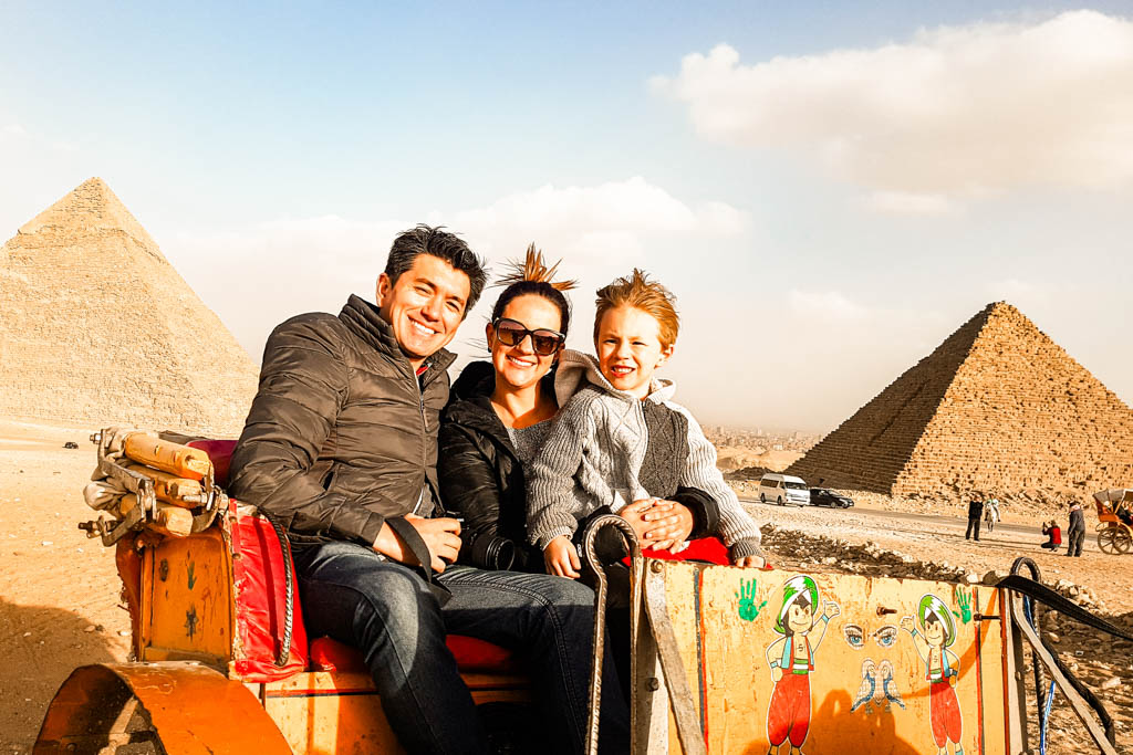 A Esfinge e as Pirâmides do Egito, Pirâmides de Gizé, Cairo