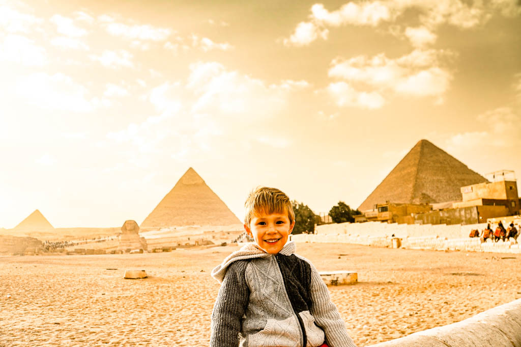 A Esfinge e as Pirâmides do Egito, Pirâmides de Gizé, Cairo