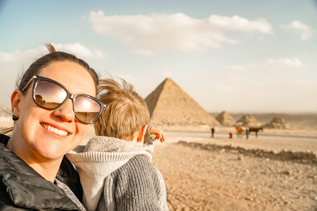 A Esfinge e as Pirâmides do Egito, Pirâmides de Gizé, Cairo