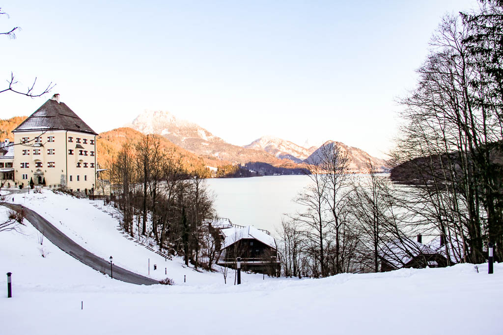 Lago Fuschlsee e o Castelo Fuschl, Áustria